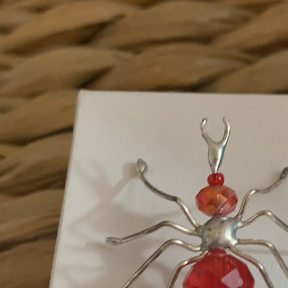 Spider Pin - Picture 2 of 4